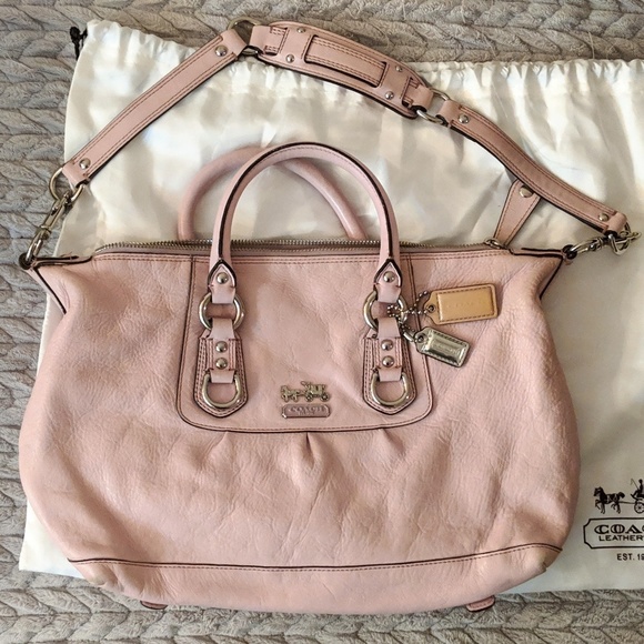 Coach blush leather shoulder bag - Picture 1 of 3